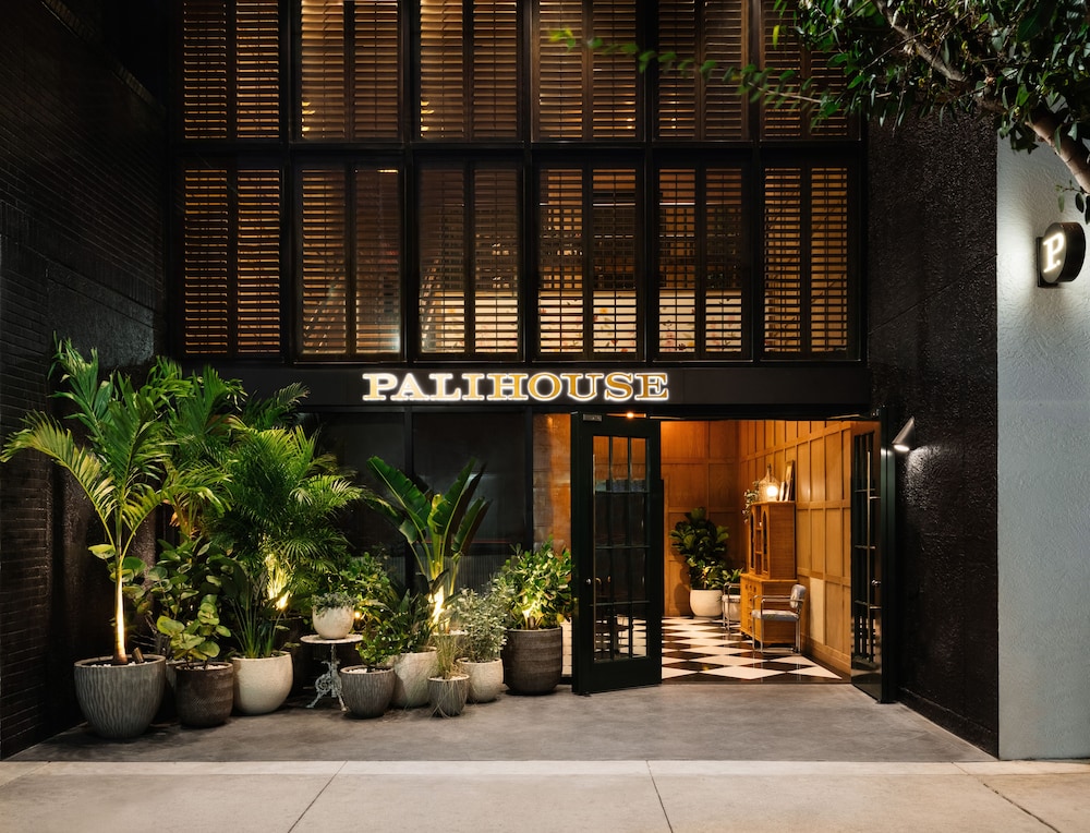 Palihouse Hyde Park Village photo1