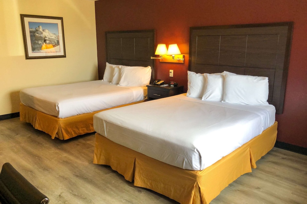 Super 8 By Wyndham Williams West Route 66 Grand Canyon Area Ex Rodeway Inn 12/54