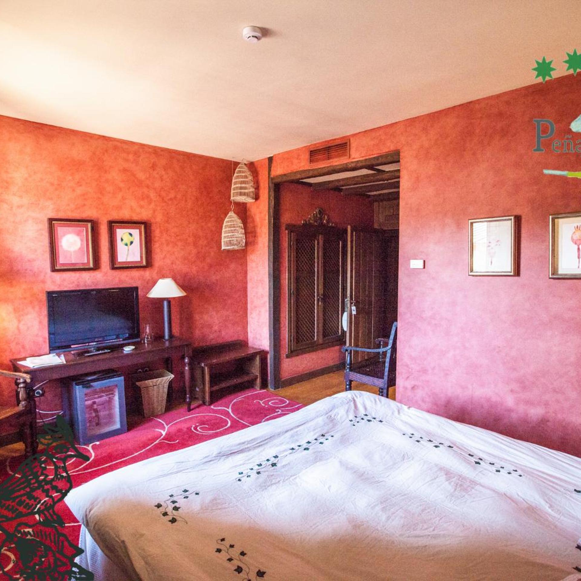 Hotel Ruralis Peña Del Alba 18/50