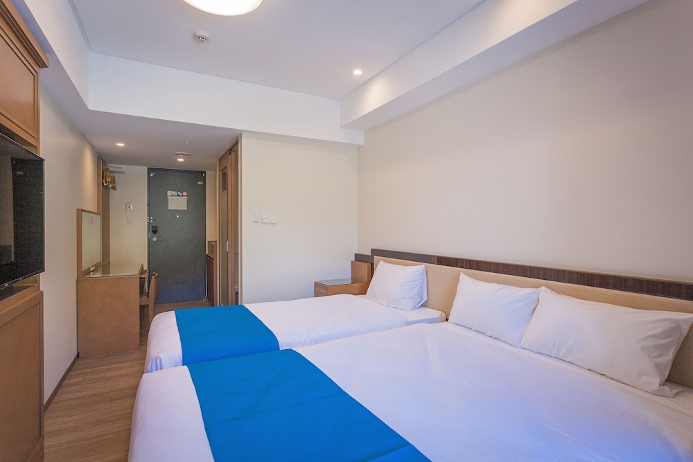 ROOM, TWIN BEDS, MOUNTAIN VIEW