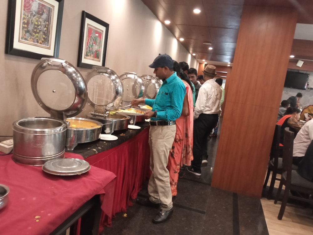Hotel Shree Hari Grand 43/54