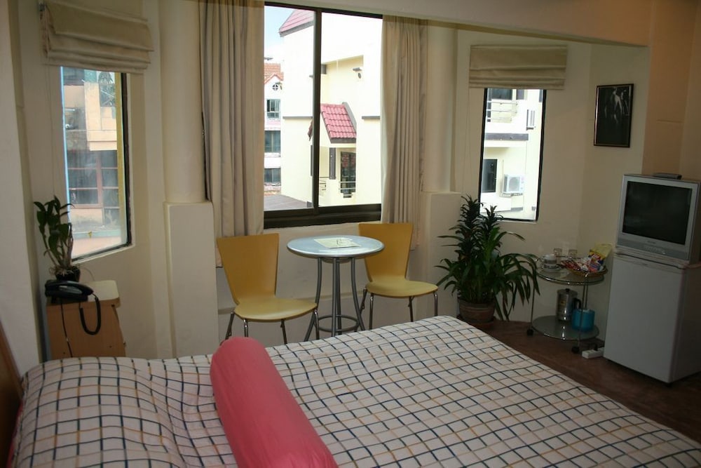 Aquarius Gay Guesthouse & Sauna 24/59