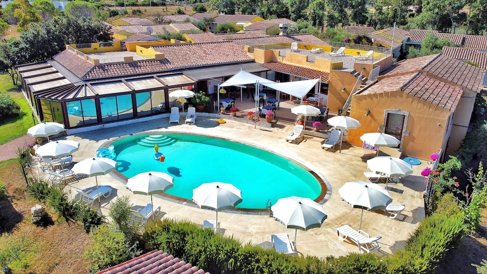 Hotel Cala Mirto 1/66