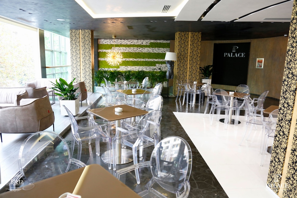 Hotel Palace Vlore 37/48