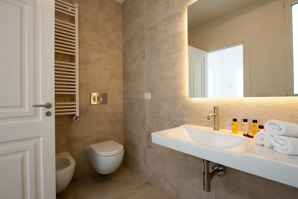 Palazzo 900 17/19