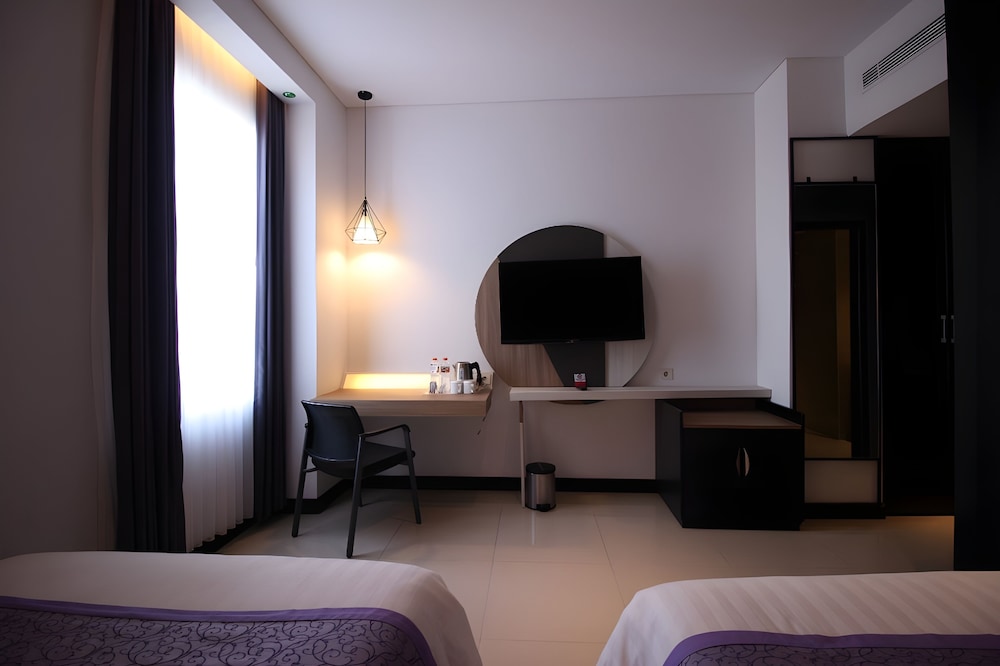 Forriz Hotel 47/51