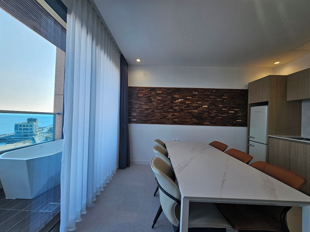 Songjeong Olla Hotel 29/50
