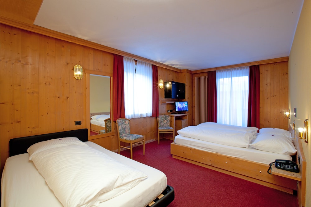 Angelica Hotel 18/64