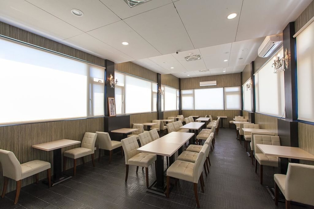 Mucha Hotel 41/54