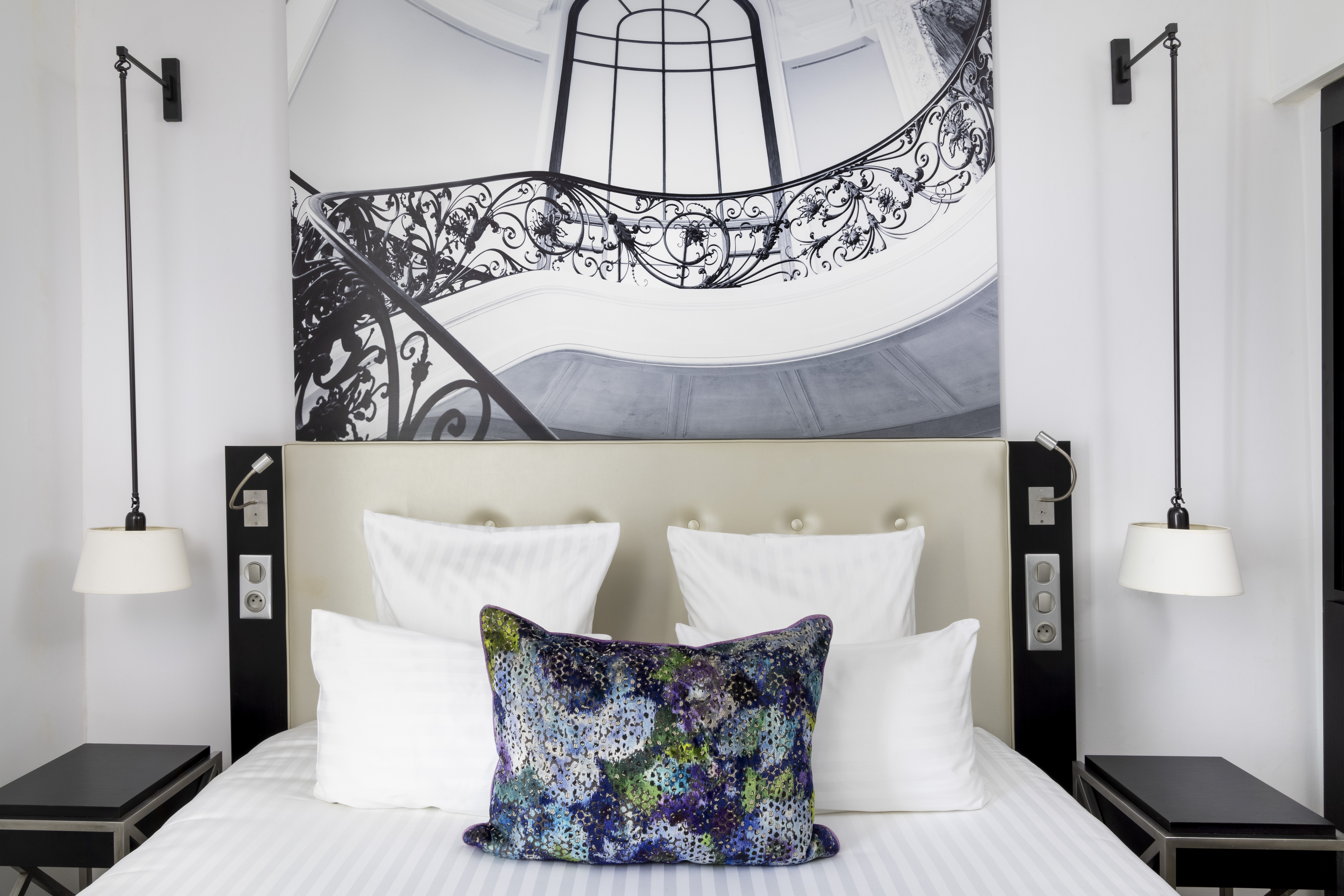 Hotel Gustave 6/21