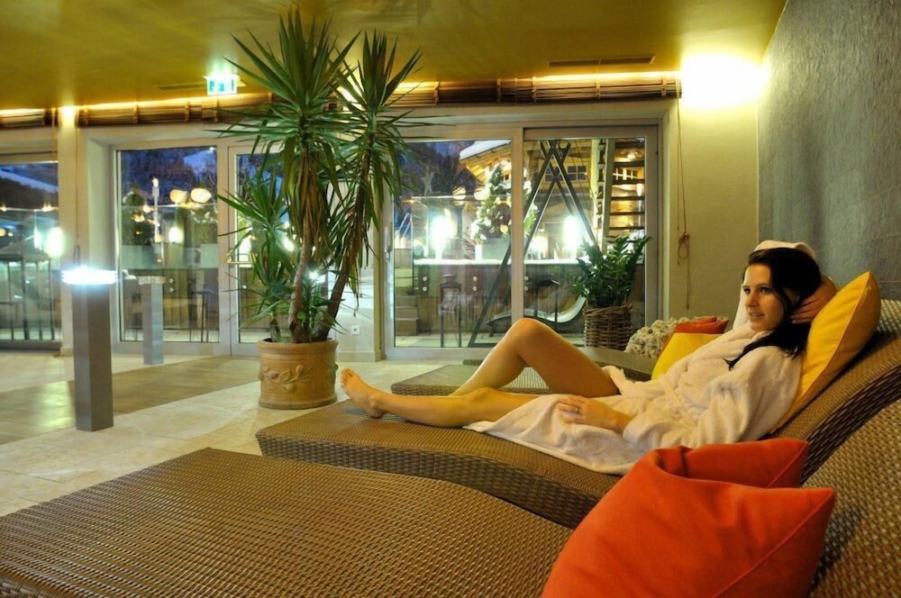 HAUS WOLF IM ALPINE PALACE NEW BALANCE LUXUS RESORT 27/50