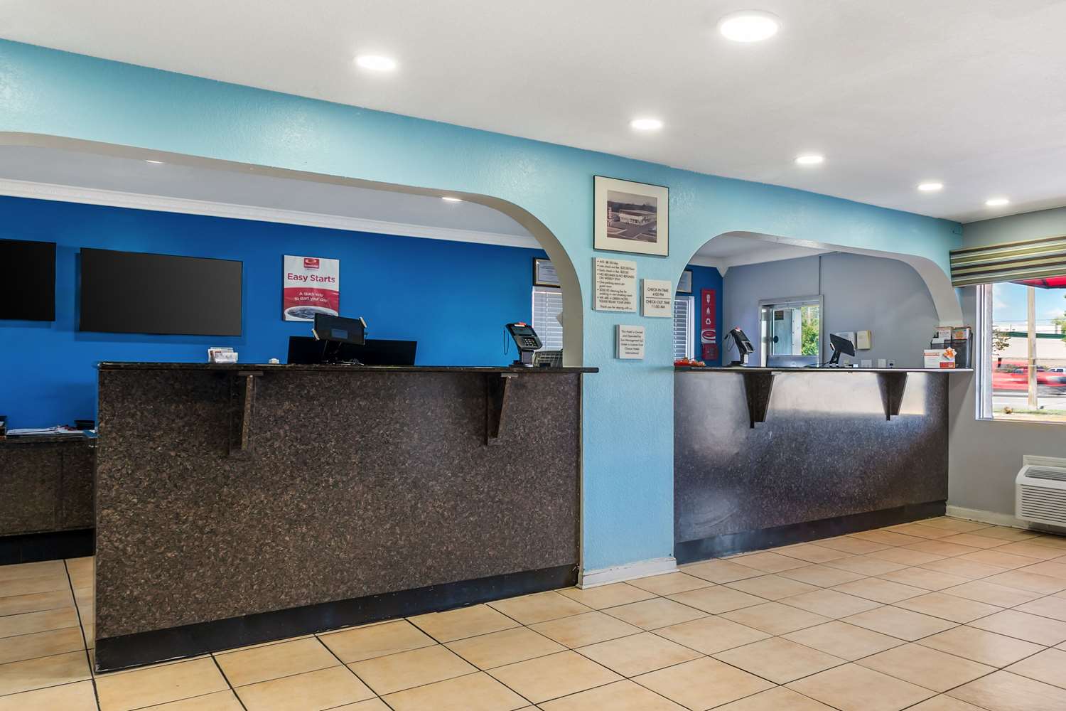 Econo Lodge Inn & Suites Virginia Beach - Norfolk 6/15
