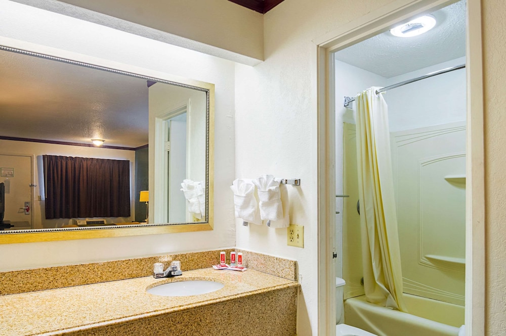 Econo Lodge South Holland - Chicago Southland 49/52