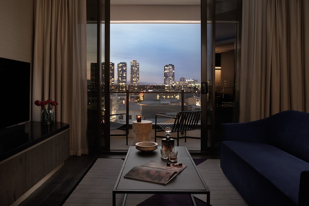 Hotel X Brisbane Fortitude Vly Vignette Colllection 45/82