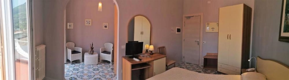 Casa Di Meglio Hotel 28/69