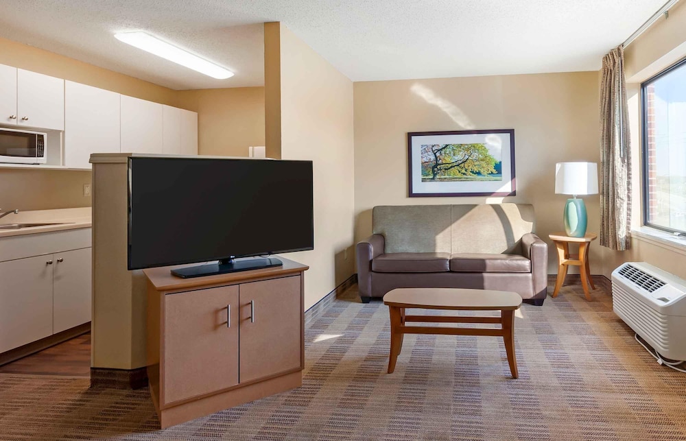 Extended Stay America - Madison - Old Sauk Rd. 30/48