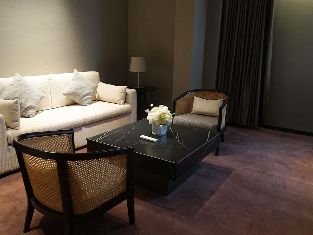 Novotel Nantong Center 28/50