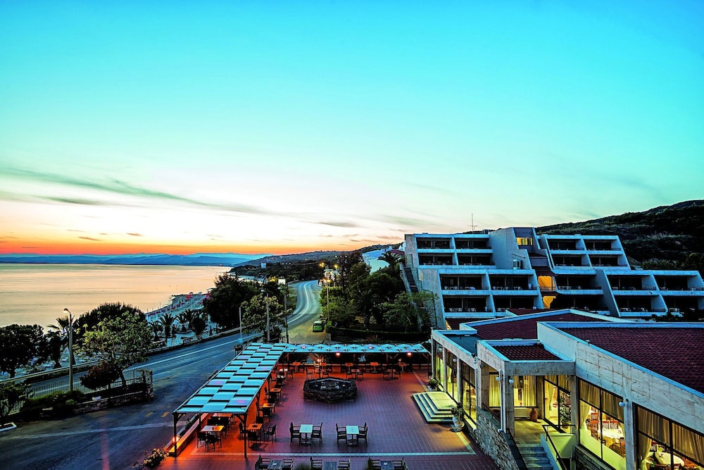 Xenios Theoxenia Hotel 12/55