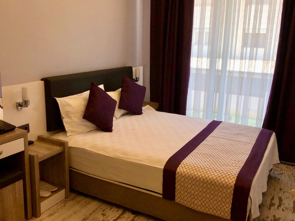 Af-Ra Hotel 15/50