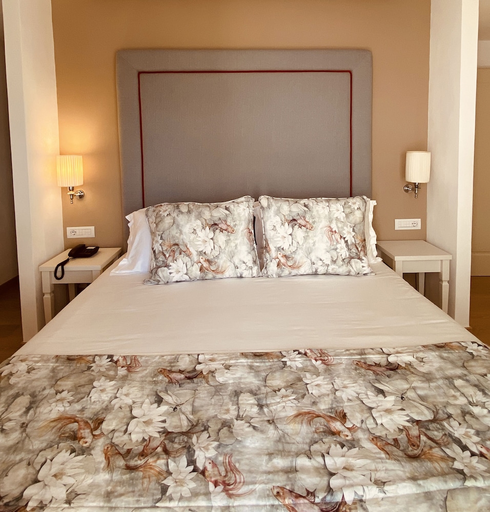 Grand Hotel Cannigione 15/70
