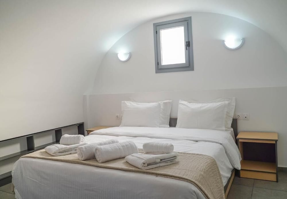 The Noverian Bios Caldera, Sunset Suites 19/58