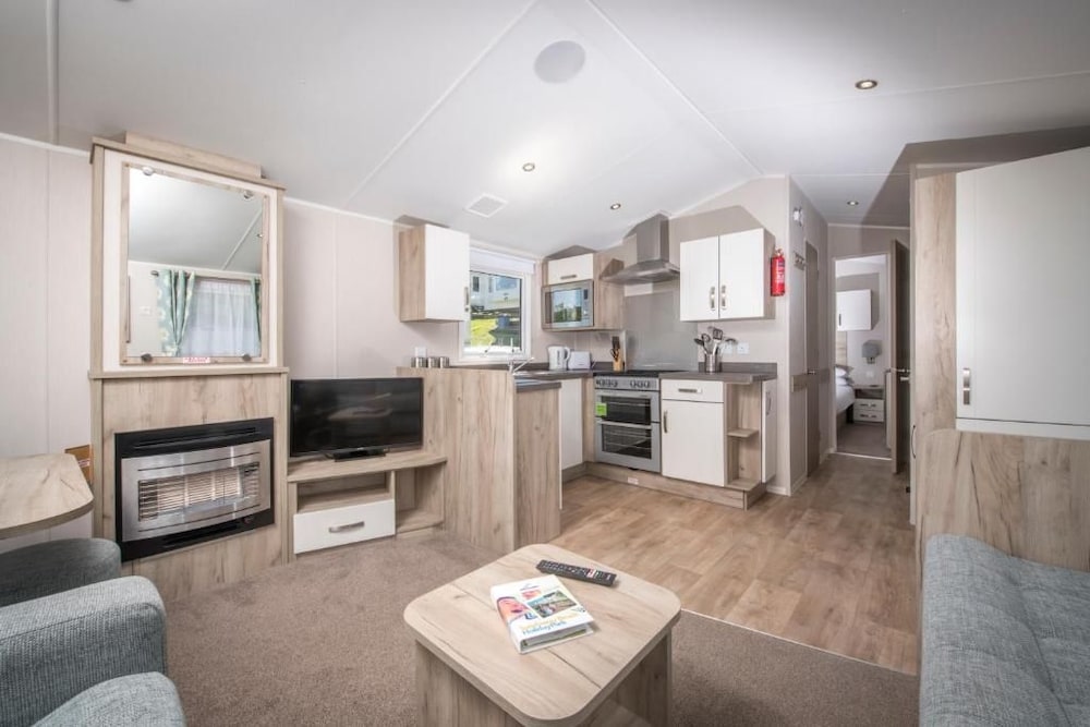 Sandaway Beach Holiday Park 23/50