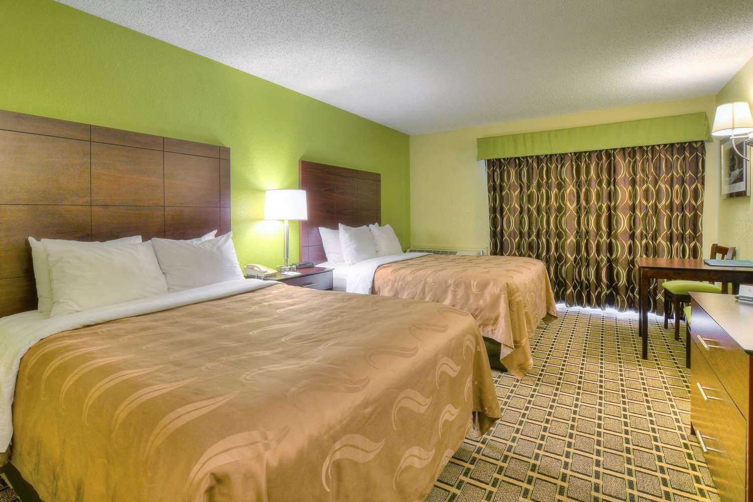 Room, 2 Queen Beds