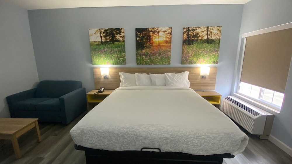 Days Inn by Wyndham Dodge City 28/56