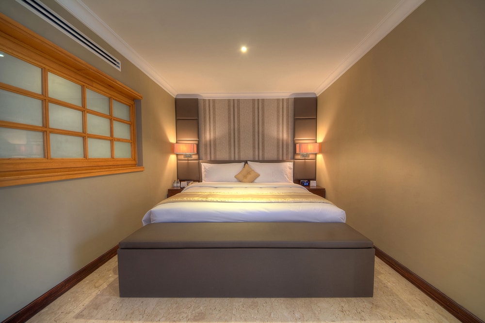 Dubai Marine Beach Resort And Spa 13/79