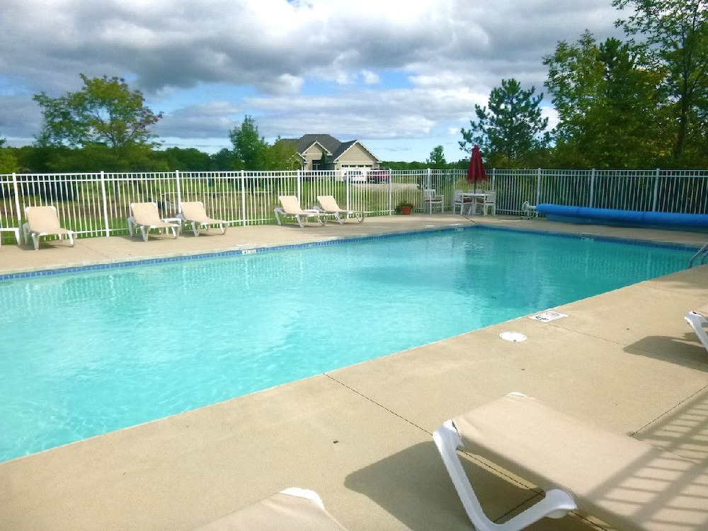 Settlement Courtyard Inn & Lavender Spa 6/66
