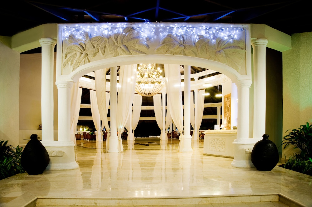 Cofresi Palm Beach and Spa Resort All Inclusive 13/66