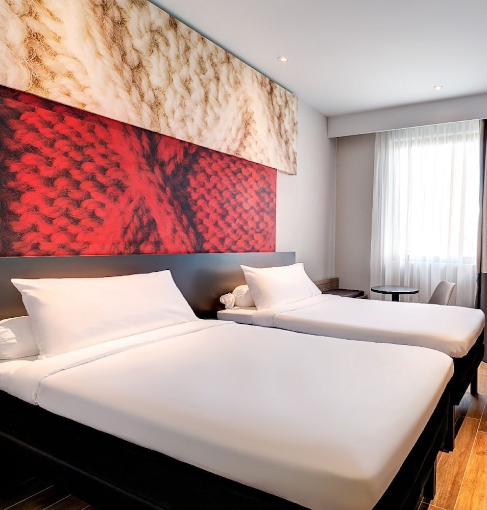 STANDARD, TWIN BEDS