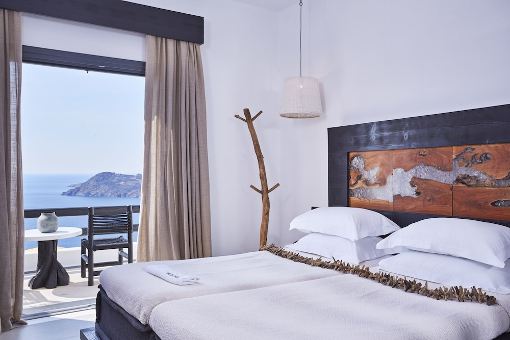SIGNATURE, RETREAT, STANDARD, SEA VIEW