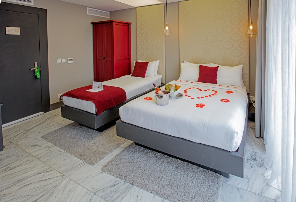 Nowy Efendi Hotel - Special Class 18/77