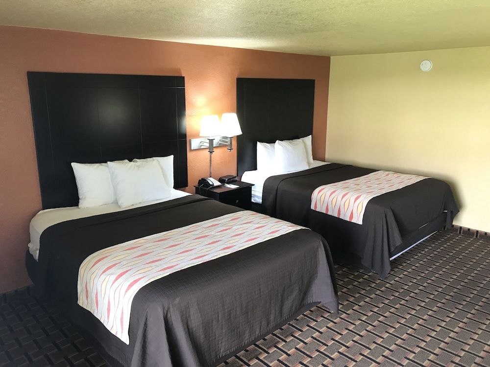 Standard, 2 Queen Beds