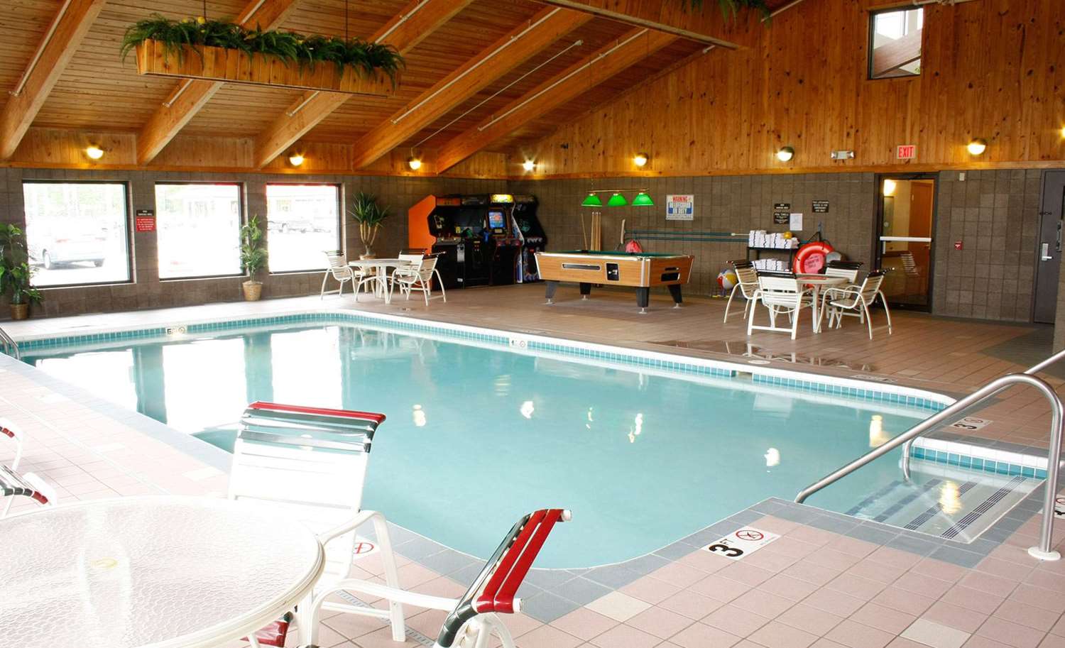 Americinn By Wyndham Sturgeon Bay 10/16