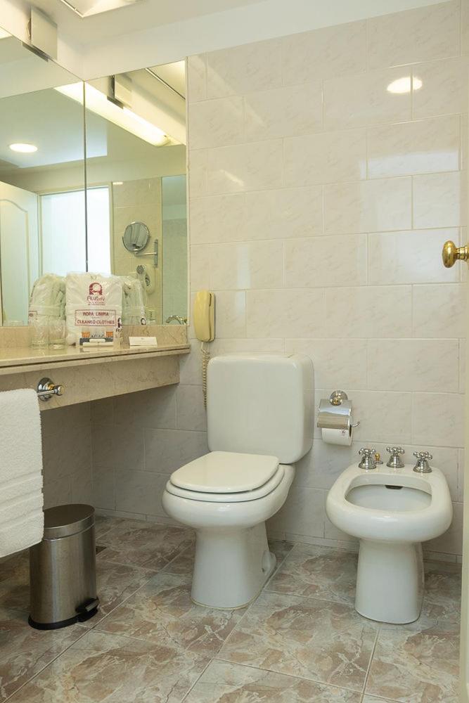 Austral Plaza Hotel 57/57