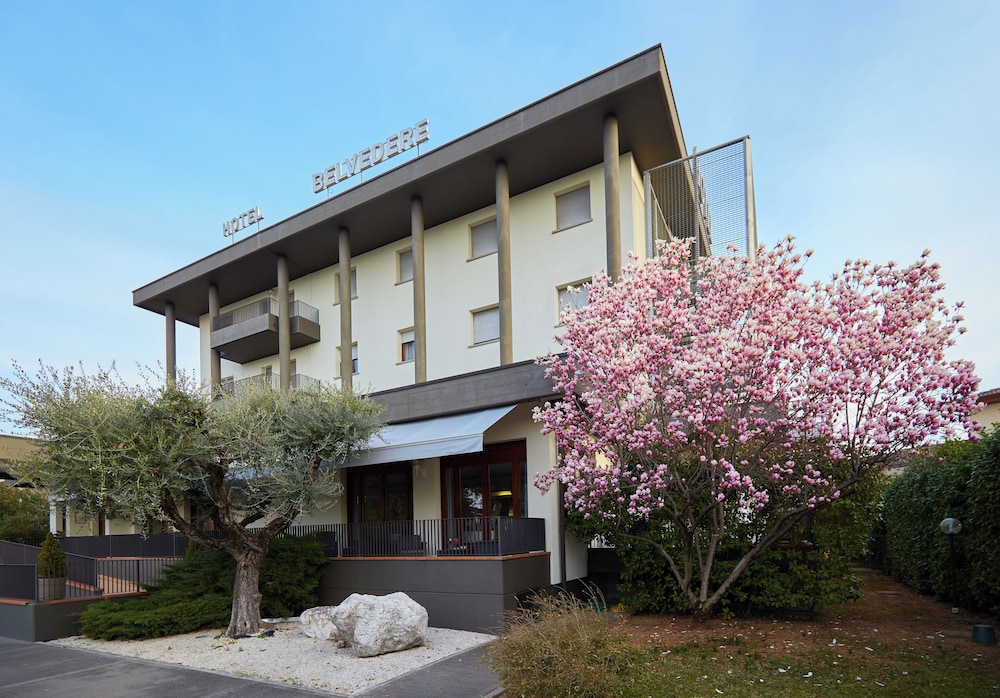 Albergo Ristorante Belvedere 1/22