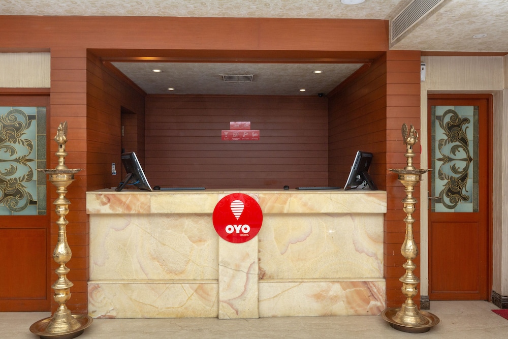Metro Grand Hotel 6/42