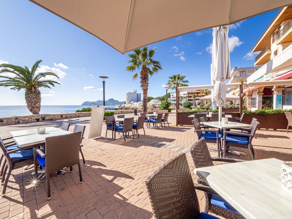 Hostal Port Corona 29/43