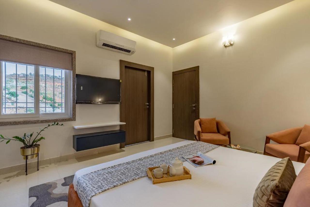 Room at ELIVAAS Luxe 3 BHK with Pvt Pool Shourya Zenna, UDAIPUR