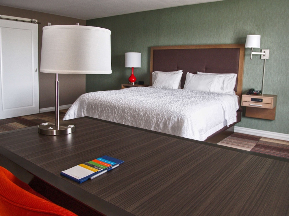 Hampton Inn Suites Moore Ok 12/38