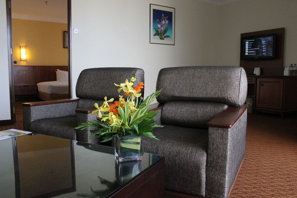 Bayview Beach Resort 48/78