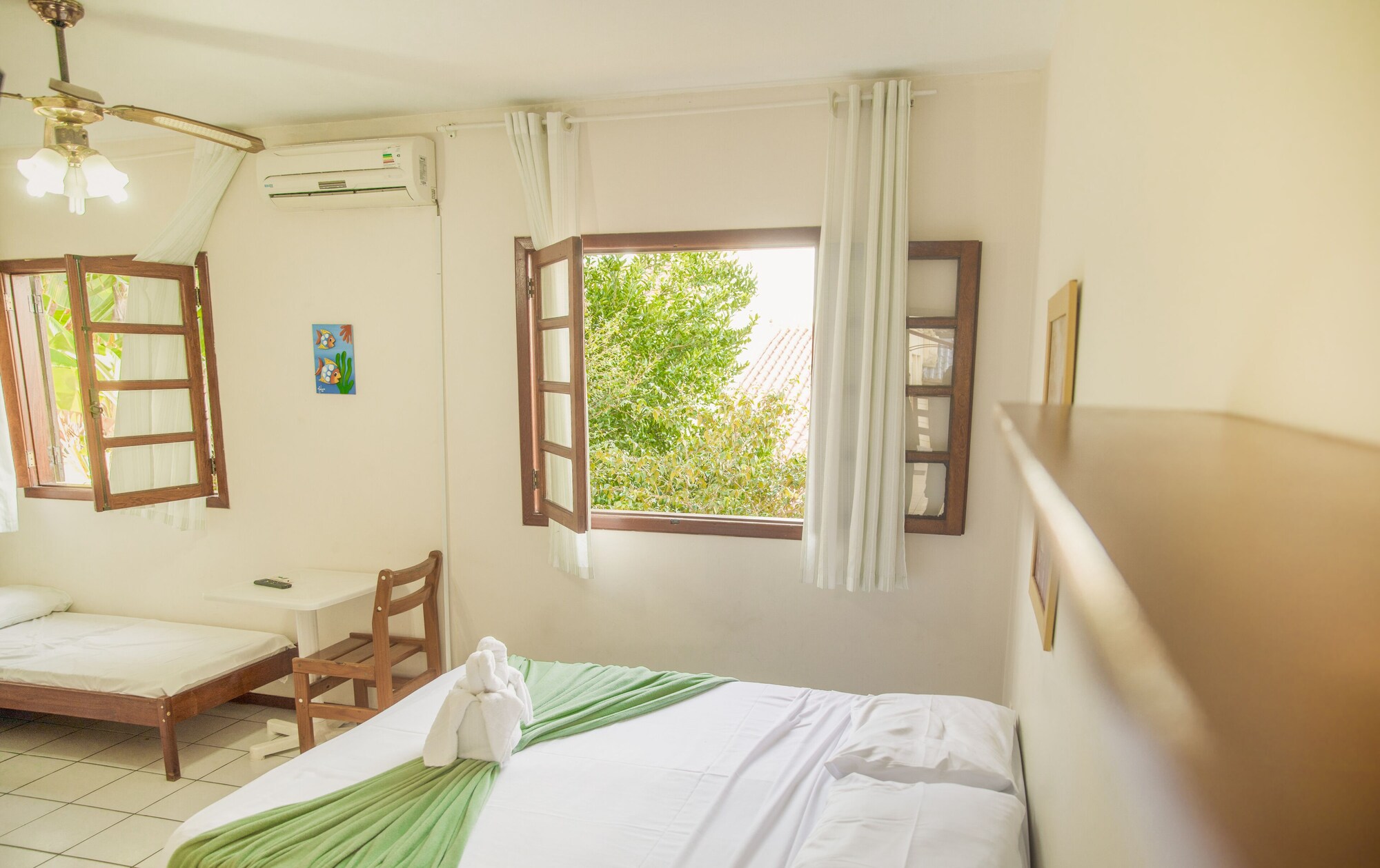 COMFORT, MULTIPLE BEDS