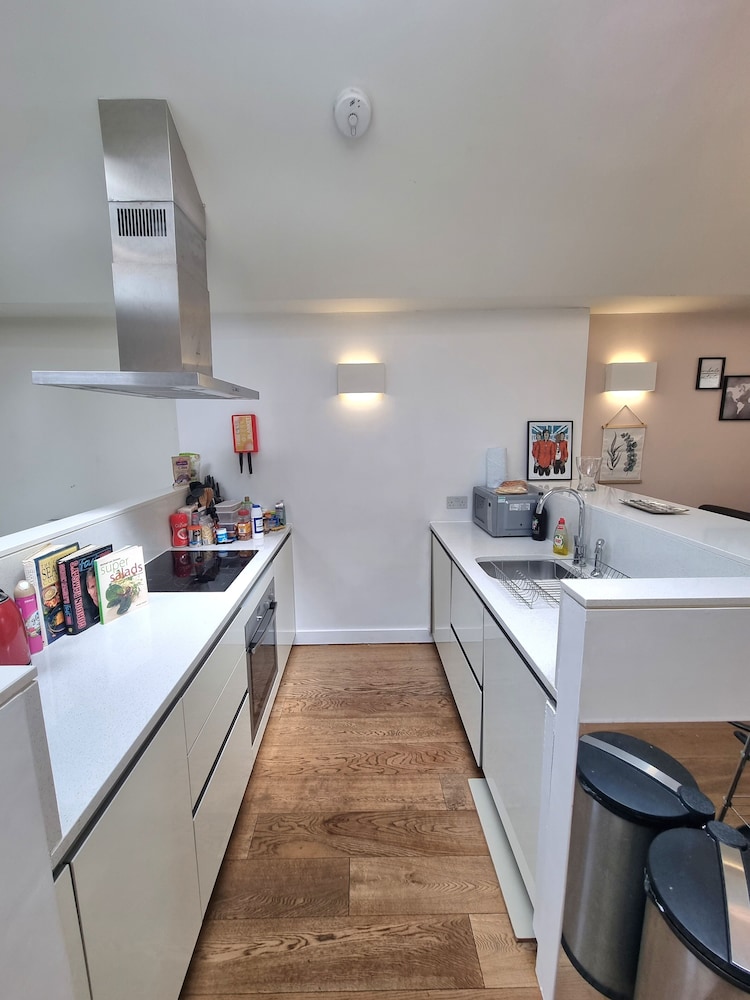 Urban Stay London City Apartments 8/50