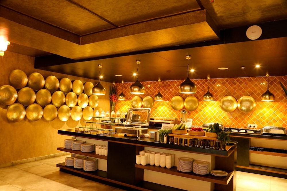 Hotel Deccan Serai 25/34