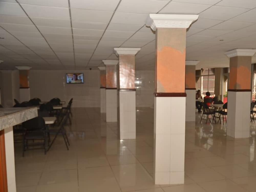 Le Best Hotel 7/33