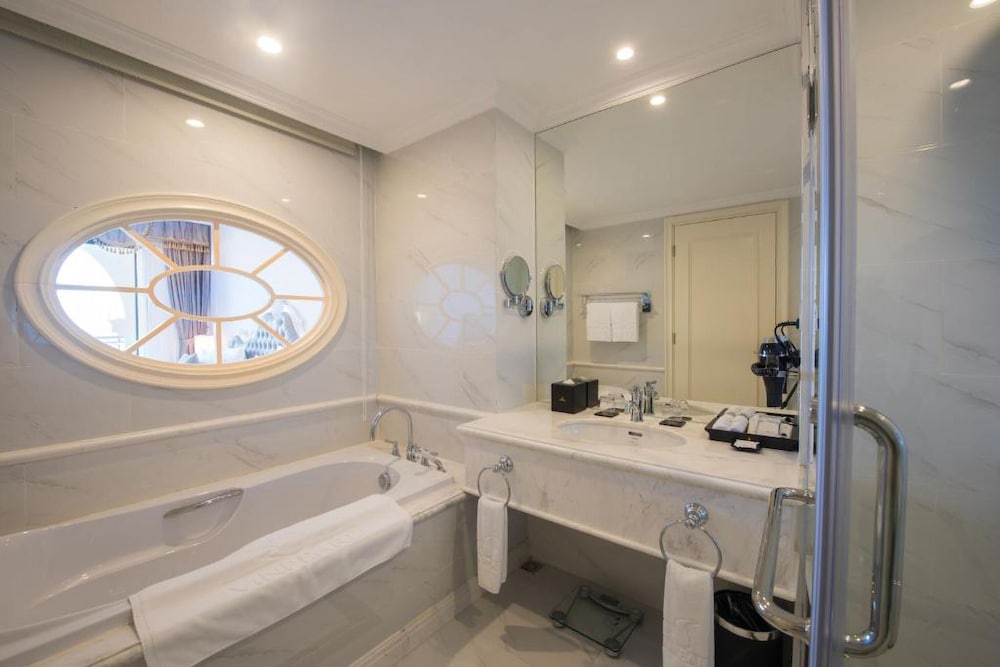 Melia Vinpearl Cua Hoi Affiliated by Melia 25/61