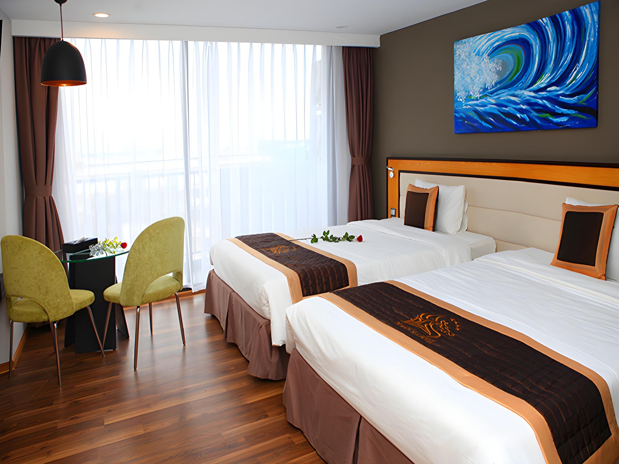 Deluxe, City and Sea View