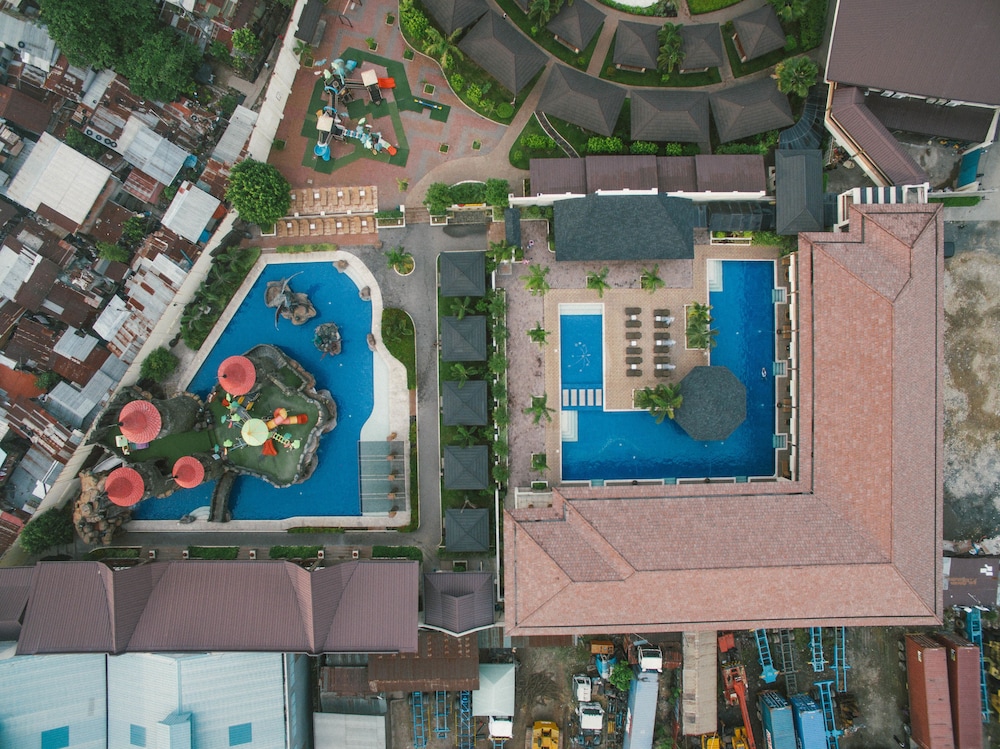 Cebu Westown Lagoon - South Wing 15/57